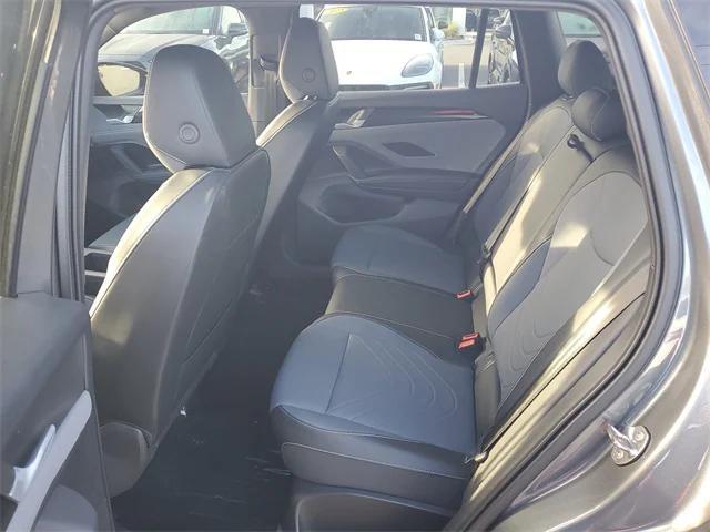 Photo of 2025 Platinum Gray Volkswagen Tiguan