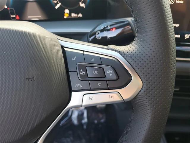 Photo of 2025 Platinum Gray Volkswagen Tiguan