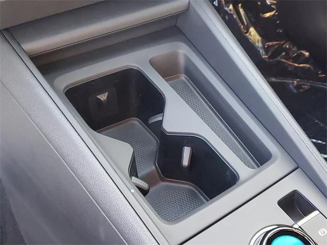 Photo of 2025 Platinum Gray Volkswagen Tiguan