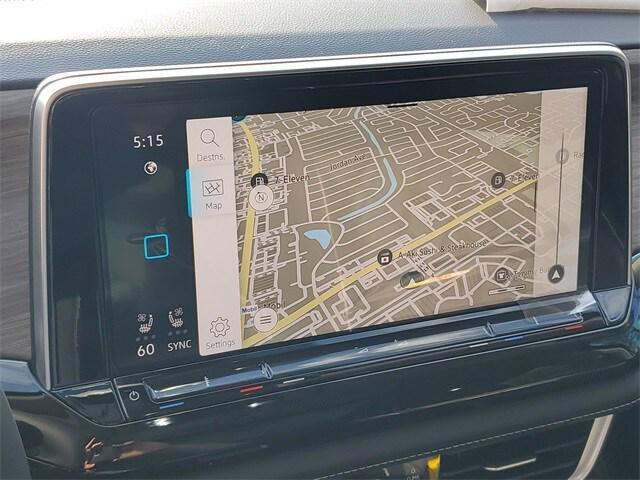 Photo of 2026 deep black pearl Volkswagen Atlas