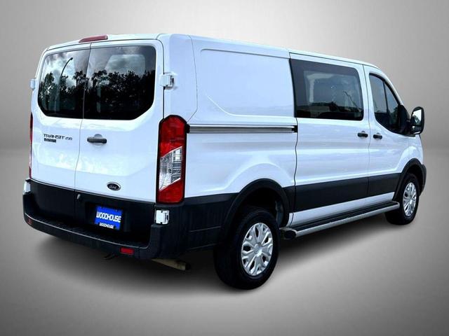 Photo of 2024 Oxford White Ford Transit-250
