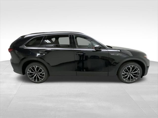 Photo of 2025 Jet Black Mica Mazda CX-70 PHEV