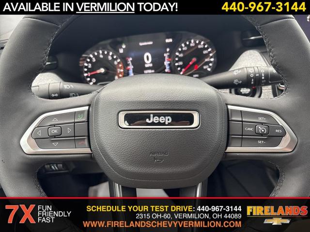 Photo of 2023 Bright White Clearcoat Jeep Compass