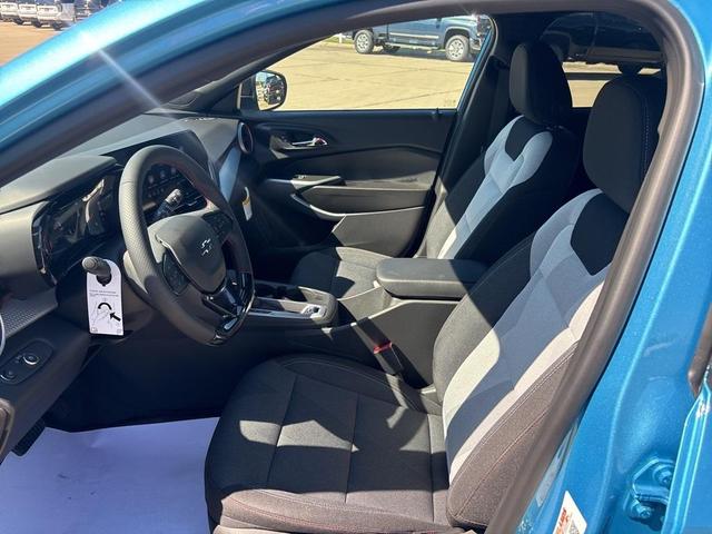 Photo of 2025 Marina Blue Chevrolet Trax