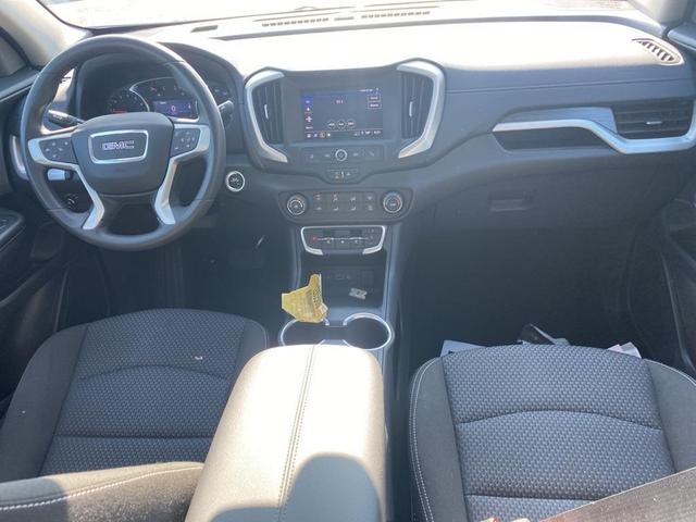 Photo of 2022 Quicksilver Metallic GMC Terrain