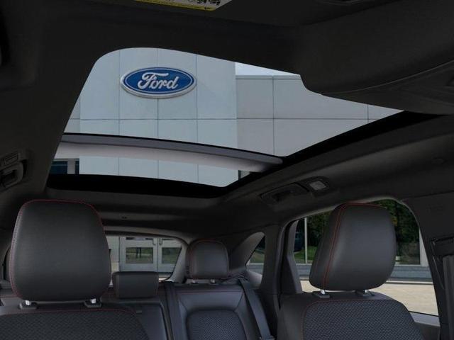 Photo of 2025 Agate Black Metallic Ford Escape
