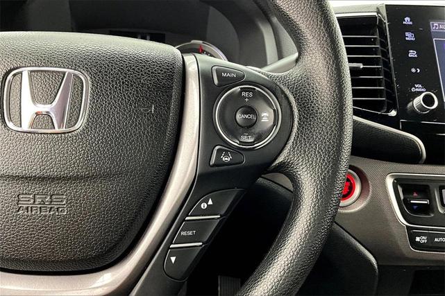 Photo of 2021 Platinum White Pearl Honda Ridgeline