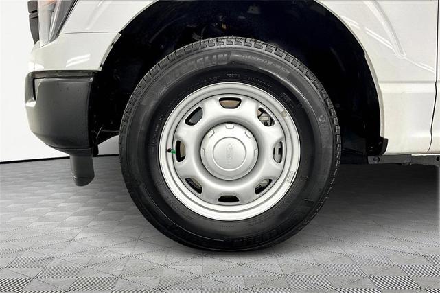 Photo of 2023 Oxford White Ford F-150