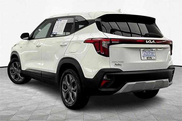 Photo of 2024 Snow White Pearl Kia Seltos