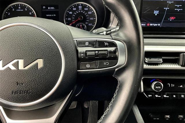 Photo of 2022 Sapphire Blue Kia K5