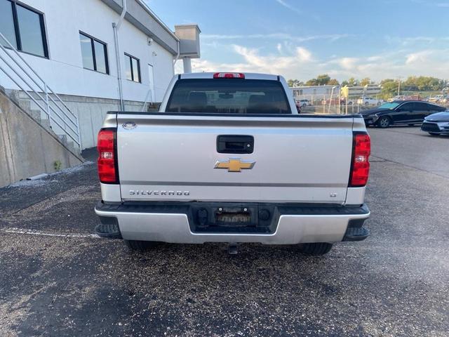 Photo of 2017 Silver Ice Metallic Chevrolet Silverado 1500