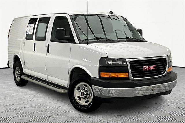 Photo of 2023 Summit White GMC Savana 2500