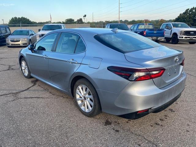 Photo of 2022 Celestial Silver Metallic Toyota Camry