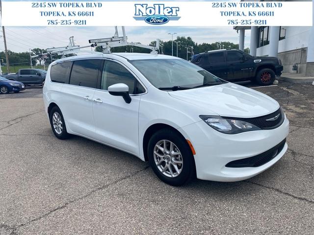 2022 Chrysler Voyager