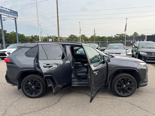 Photo of 2025 Magnetic Gray Metallic Toyota RAV4 Hybrid