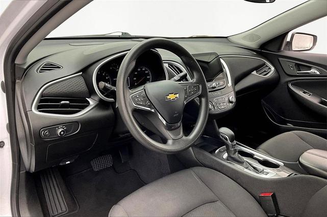 Photo of 2024 Summit White Chevrolet Malibu