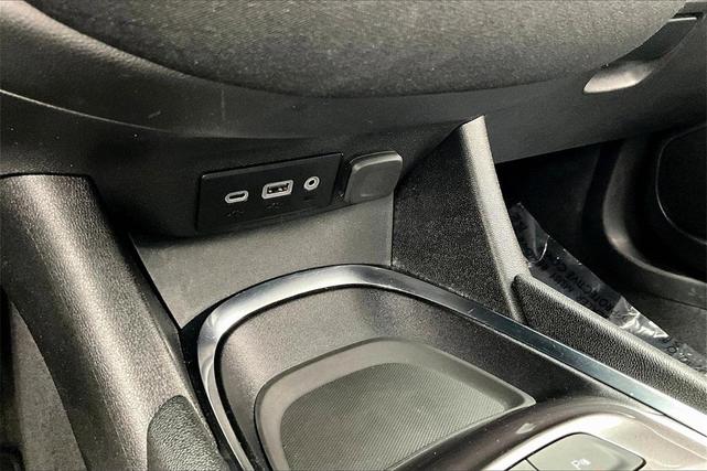 Photo of 2024 Summit White Chevrolet Malibu