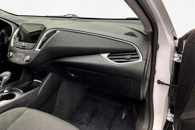 Photo of 2024 Summit White Chevrolet Malibu