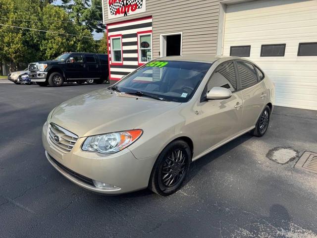 Photo of 2010 Tan Hyundai ELANTRA