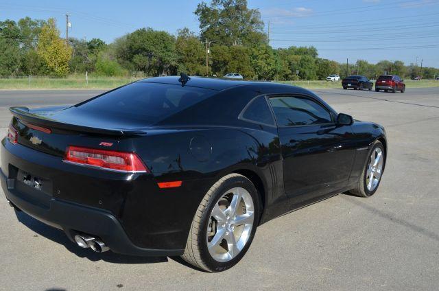 Photo of 2015 Black Chevrolet Camaro