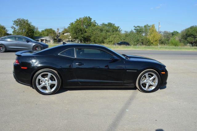Photo of 2015 Black Chevrolet Camaro