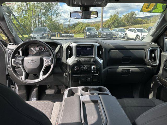 Photo of 2020 Silver Ice Metallic Chevrolet Silverado 1500