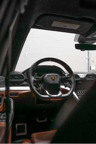 Photo of 2021 Black Lamborghini Urus