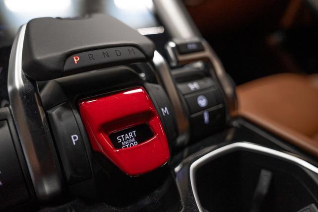 Photo of 2021 Black Lamborghini Urus