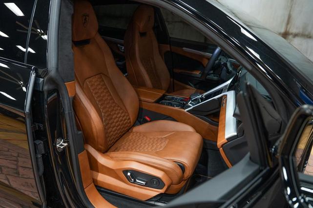 Photo of 2021 Black Lamborghini Urus