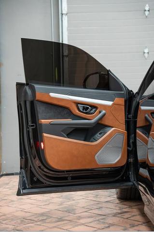Photo of 2021 Black Lamborghini Urus