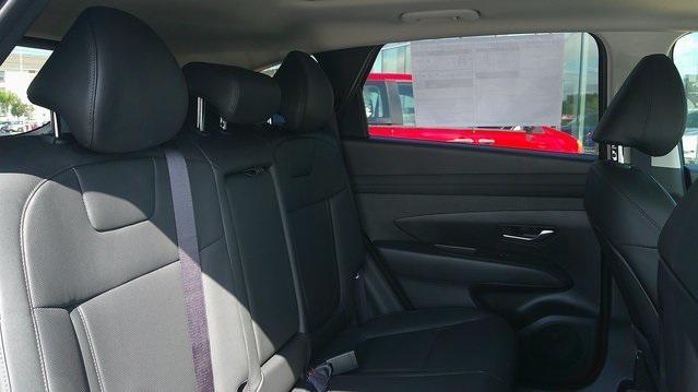 Photo of 2025 Amazon Gray Hyundai TUCSON Hybrid