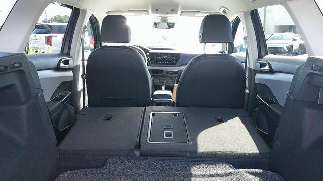 Photo of 2022 Gray Volkswagen Taos