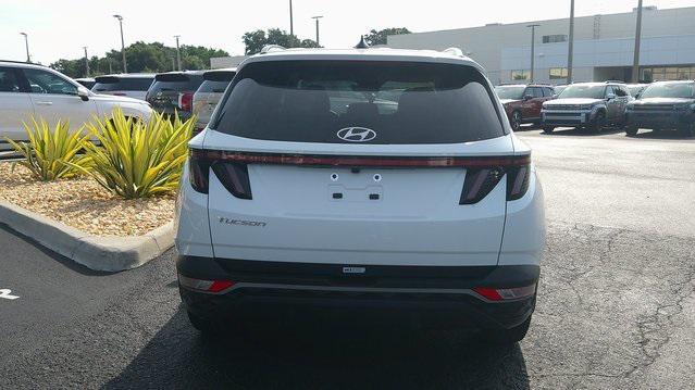Photo of 2022 Quartz White Hyundai TUCSON