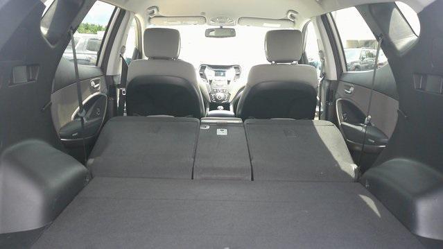 Photo of 2016 Mineral Gray Hyundai Santa Fe Sport