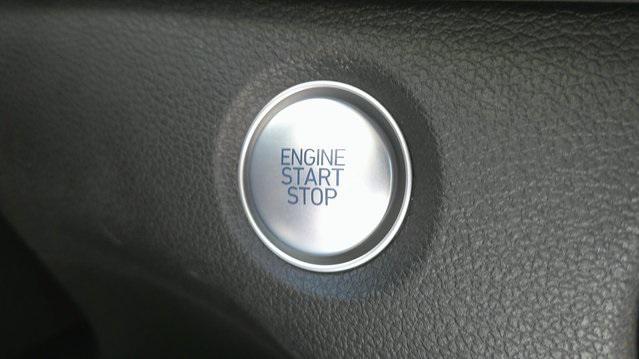 Photo of 2020 Quartz White Hyundai SANTA FE