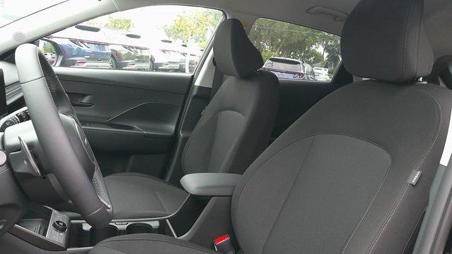 Photo of 2025 Abyss Black Pearl Hyundai KONA