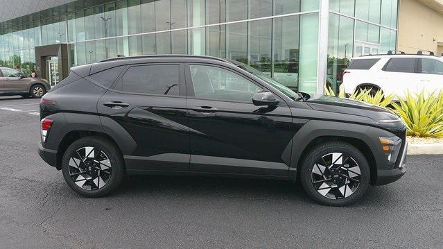 Photo of 2025 Abyss Black Pearl Hyundai KONA
