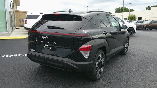 Photo of 2025 Abyss Black Pearl Hyundai KONA