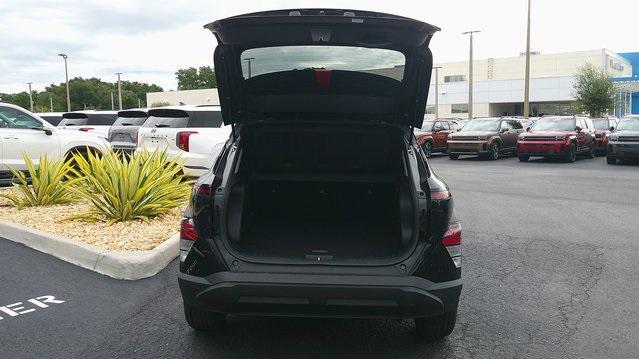 Photo of 2025 Abyss Black Pearl Hyundai KONA