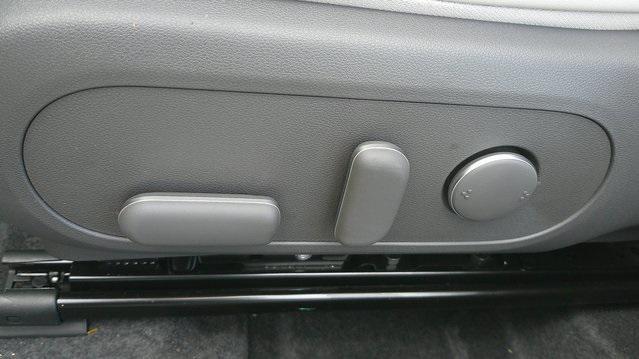 Photo of 2025 Neoteric Yellow Hyundai KONA