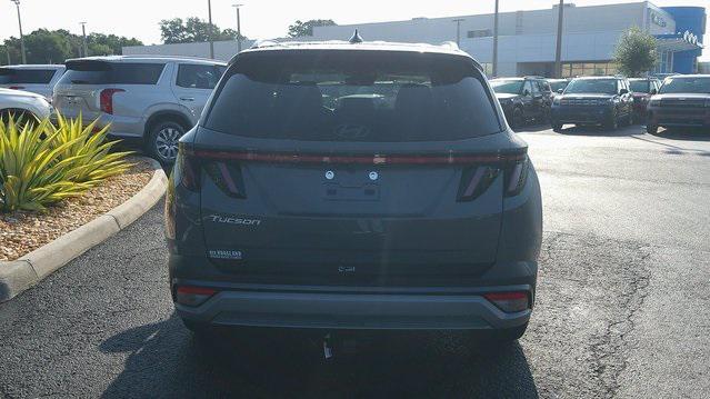 Photo of 2025 Hampton Gray Hyundai TUCSON