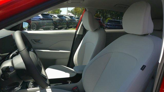 Photo of 2025 Soultronic Orange Pearl Hyundai KONA