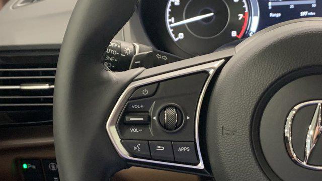 Photo of 2025 Platinum White Pearl Acura RDX