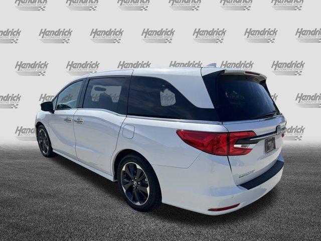 Photo of 2024 Platinum White Pearl Honda Odyssey