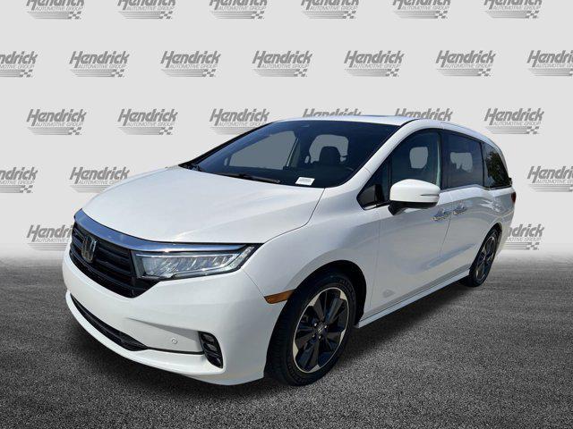Photo of 2024 Platinum White Pearl Honda Odyssey