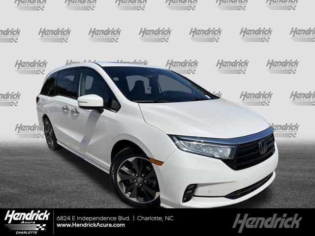 Photo of 2024 Platinum White Pearl Honda Odyssey