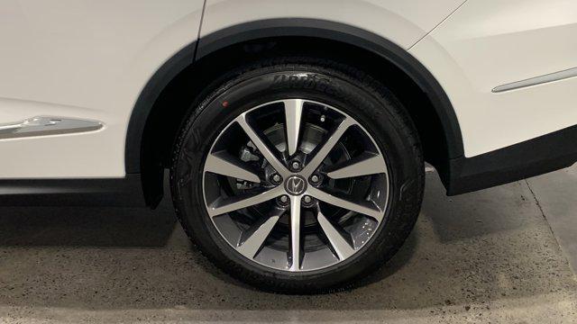 Photo of 2026 Platinum White Pearl Acura MDX