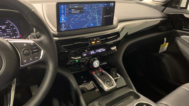 Photo of 2026 Platinum White Pearl Acura MDX