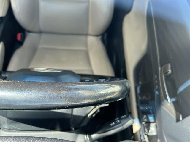 Photo of 2016 Obsidian Lexus GS 200t
