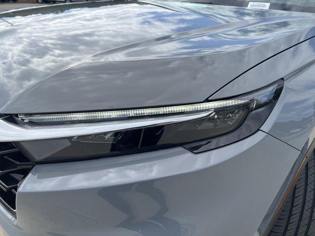 Photo of 2025 Urban Gray Pearl Honda CR-V